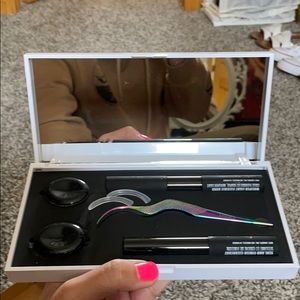 Lashify Kit with free gossamer set.